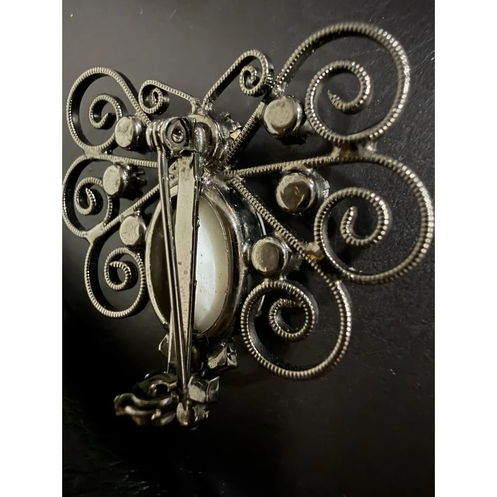 Vintage MOD Style White Milk Glass Stones Butterfly Brooch Gunmetal Silver Tone